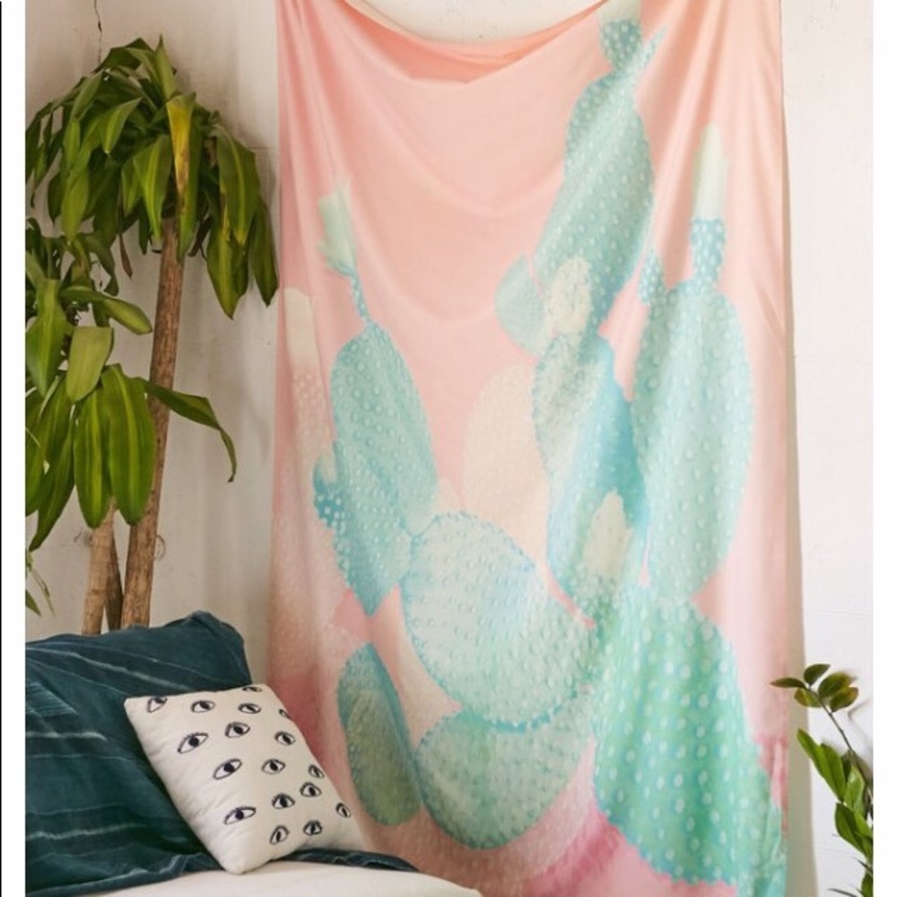 Pink pastel cactus tapestry 🌵
